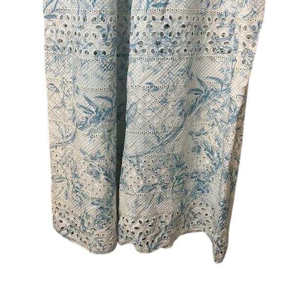 Alice + Olivia Ladies White Eyelet "Shanti" Jumpsuit w/ Blue Nature Print, 4 NWT - Picture 4 of 7